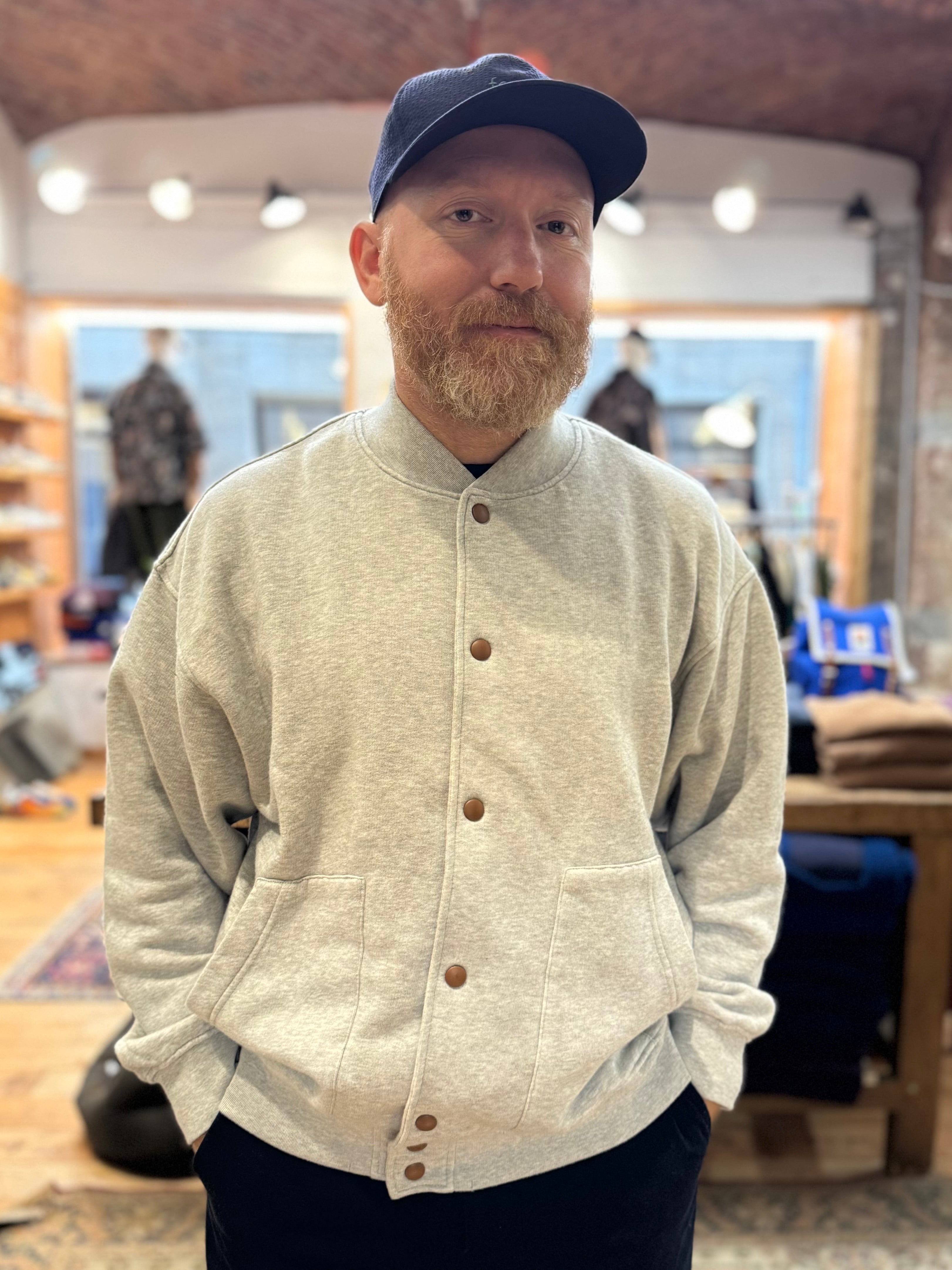 FRESH Harvard Bomber Sweatshirt in Grey