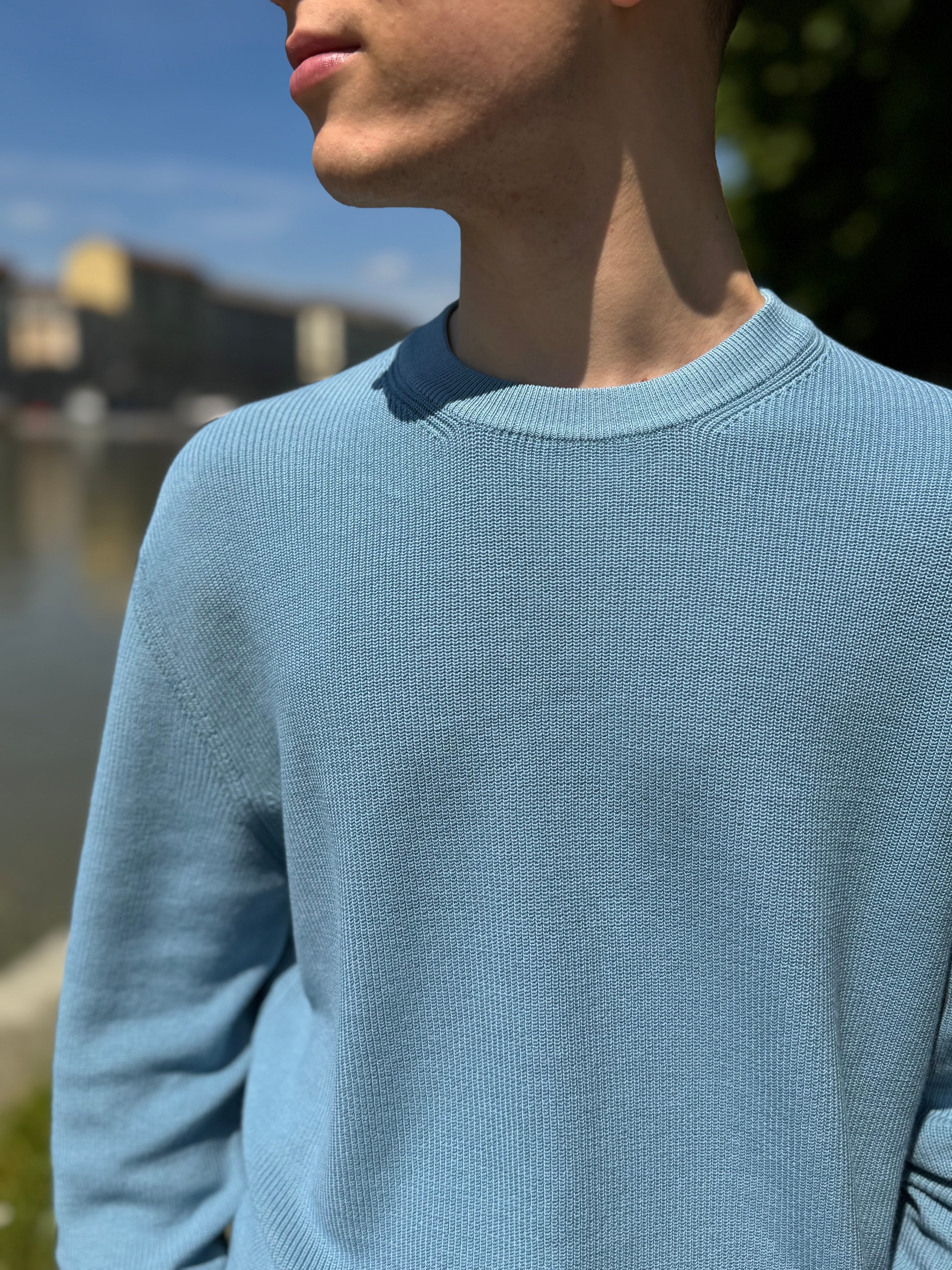 Pull ras du cou en coton italien FRESH René bleu bébé