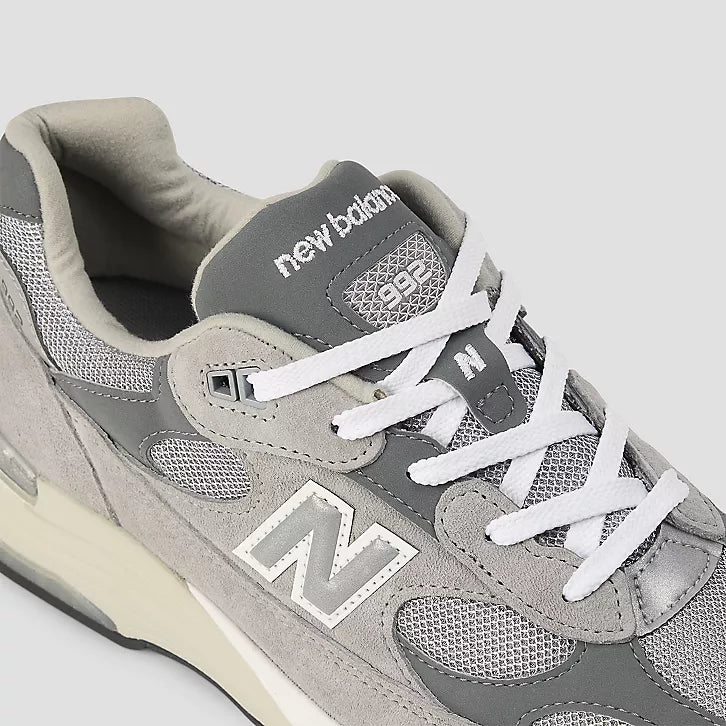 NEW BALANCE Made in USA 992 Shoes Grey With Grey 006 and White