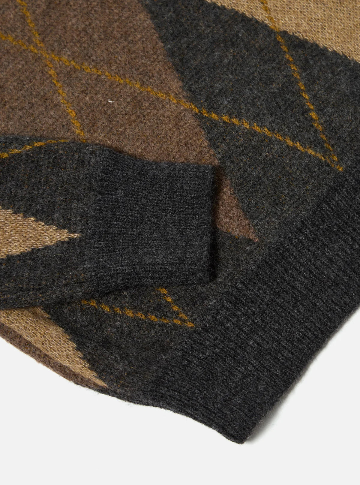 UNIVERSAL WORKS Brown Alpaca Knit Big Argyll Crew