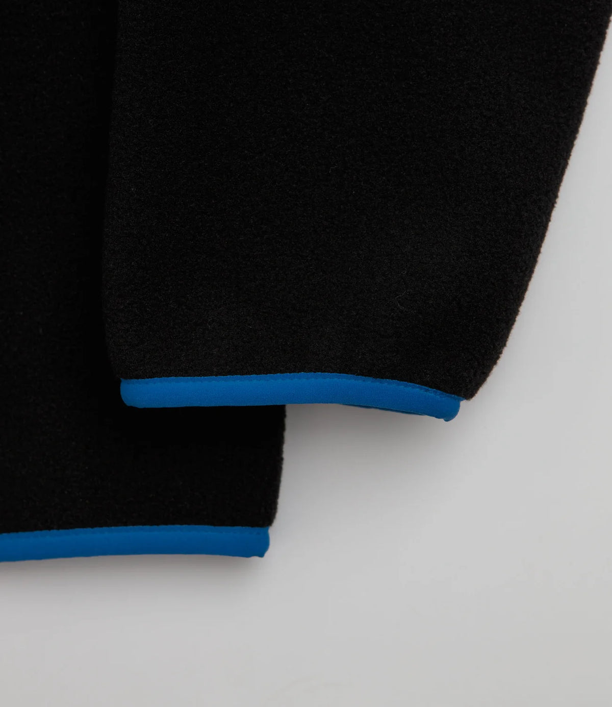PATAGONIA Men's Lightweight Synchilla® Snap-T® Fleece Pullover Black w/P6 Blue