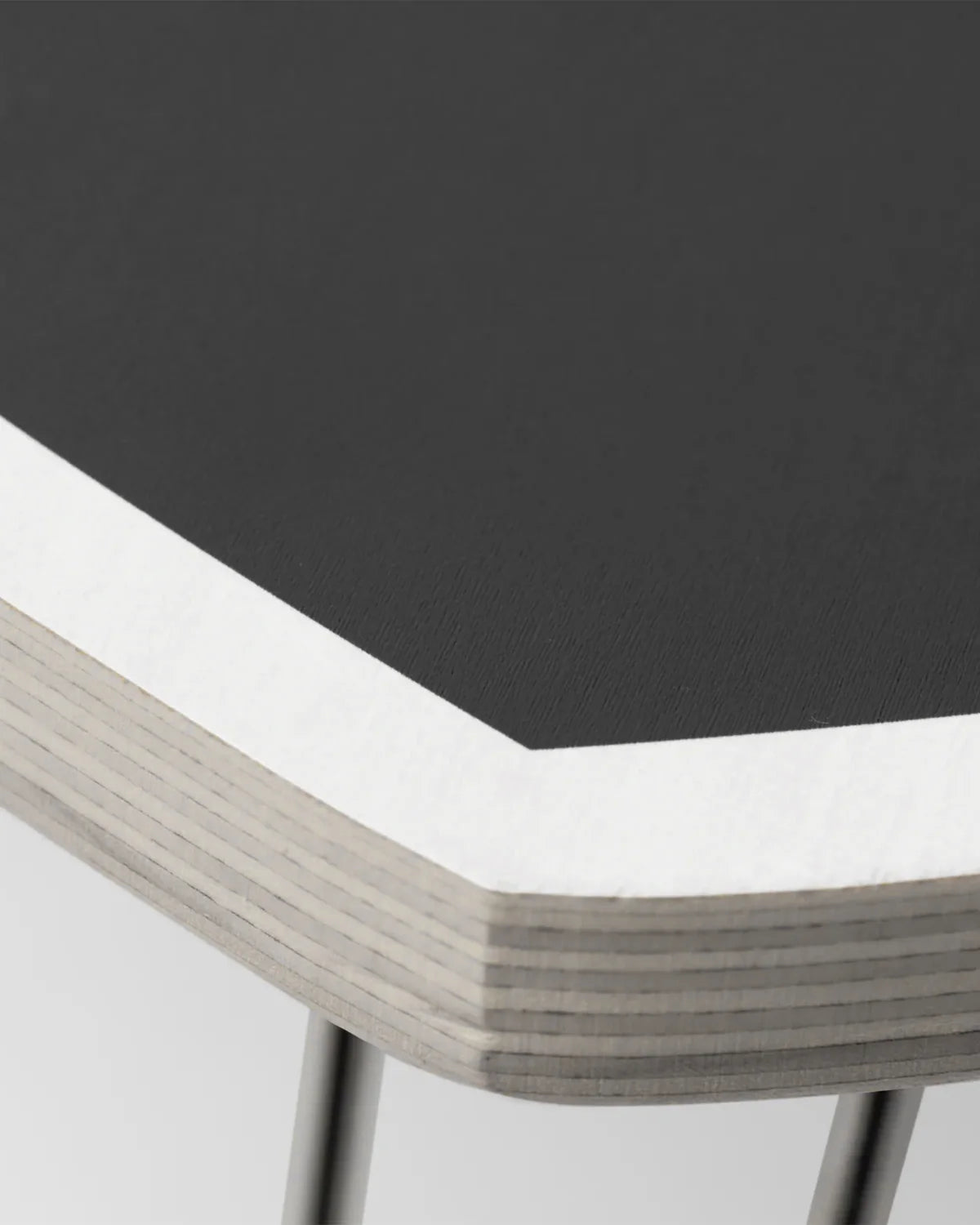 CARHARTT WIP Heart Folding Table Black White