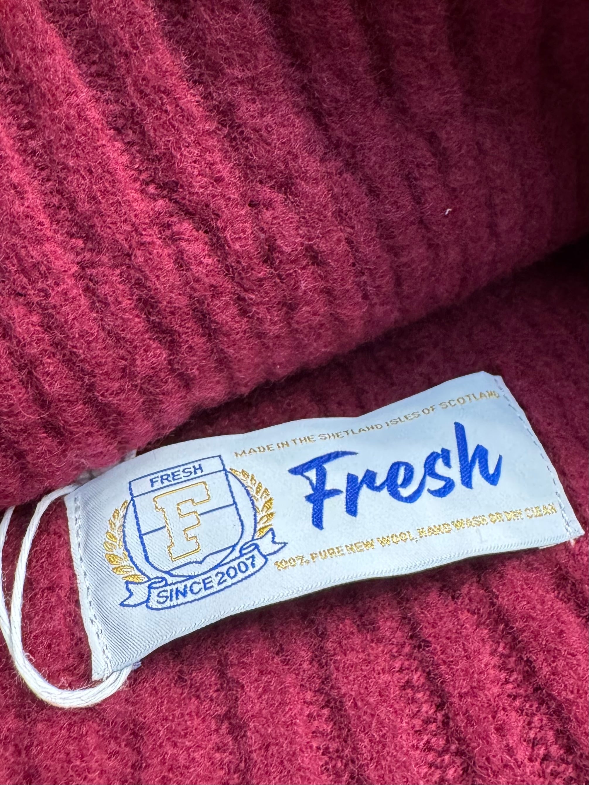 FRESH Bob Scottish Wool Beanie In Bordeaux