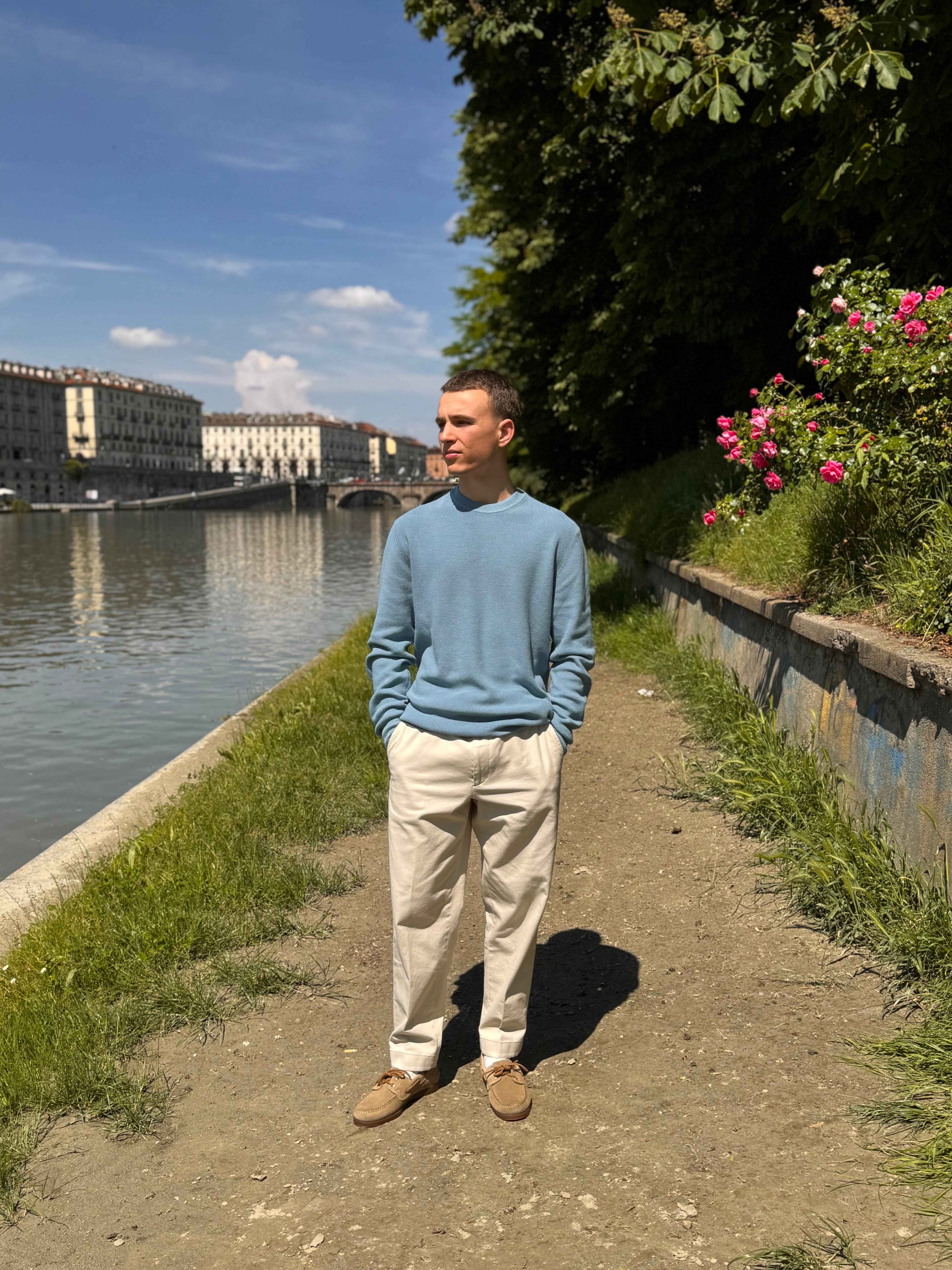 Pull ras du cou en coton italien FRESH René bleu bébé