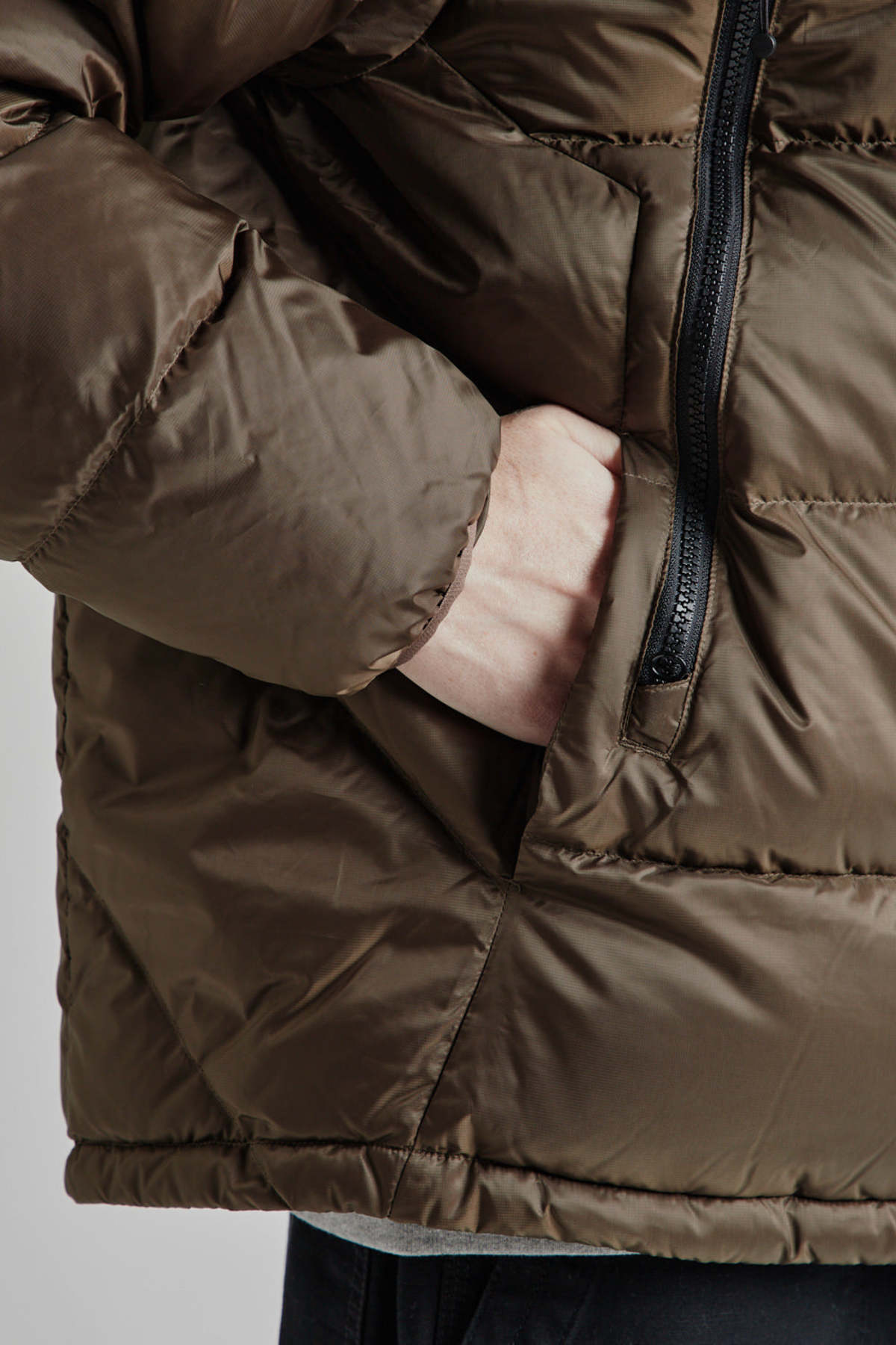 FRIZMWORKS Altavia Down Jacket Brown