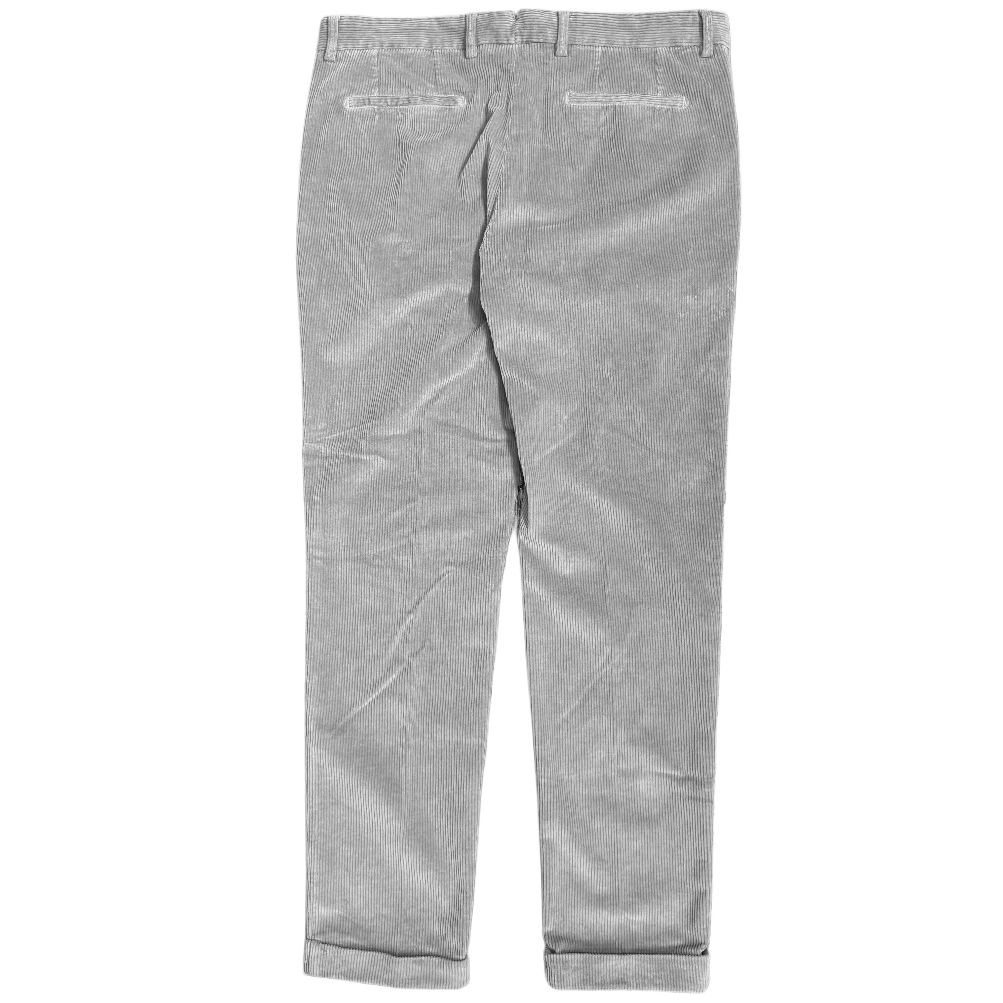 Pantalon chino plissé en velours côtelé FRESH, gris Conza