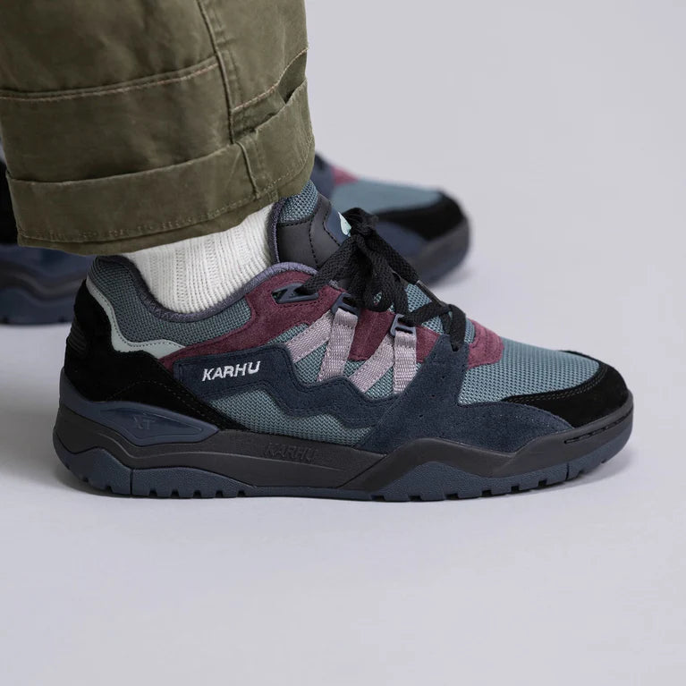 KARHU Fusion XT Jet Black Gull
