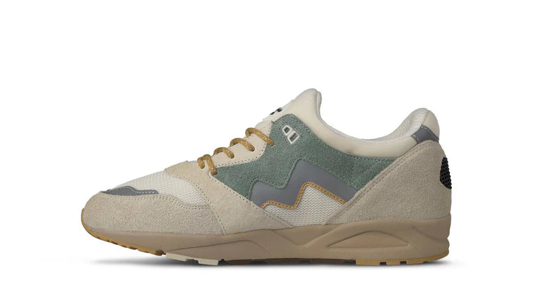 KARHU Aria 95 x MÖLKKY Turtledove Iceberg Green