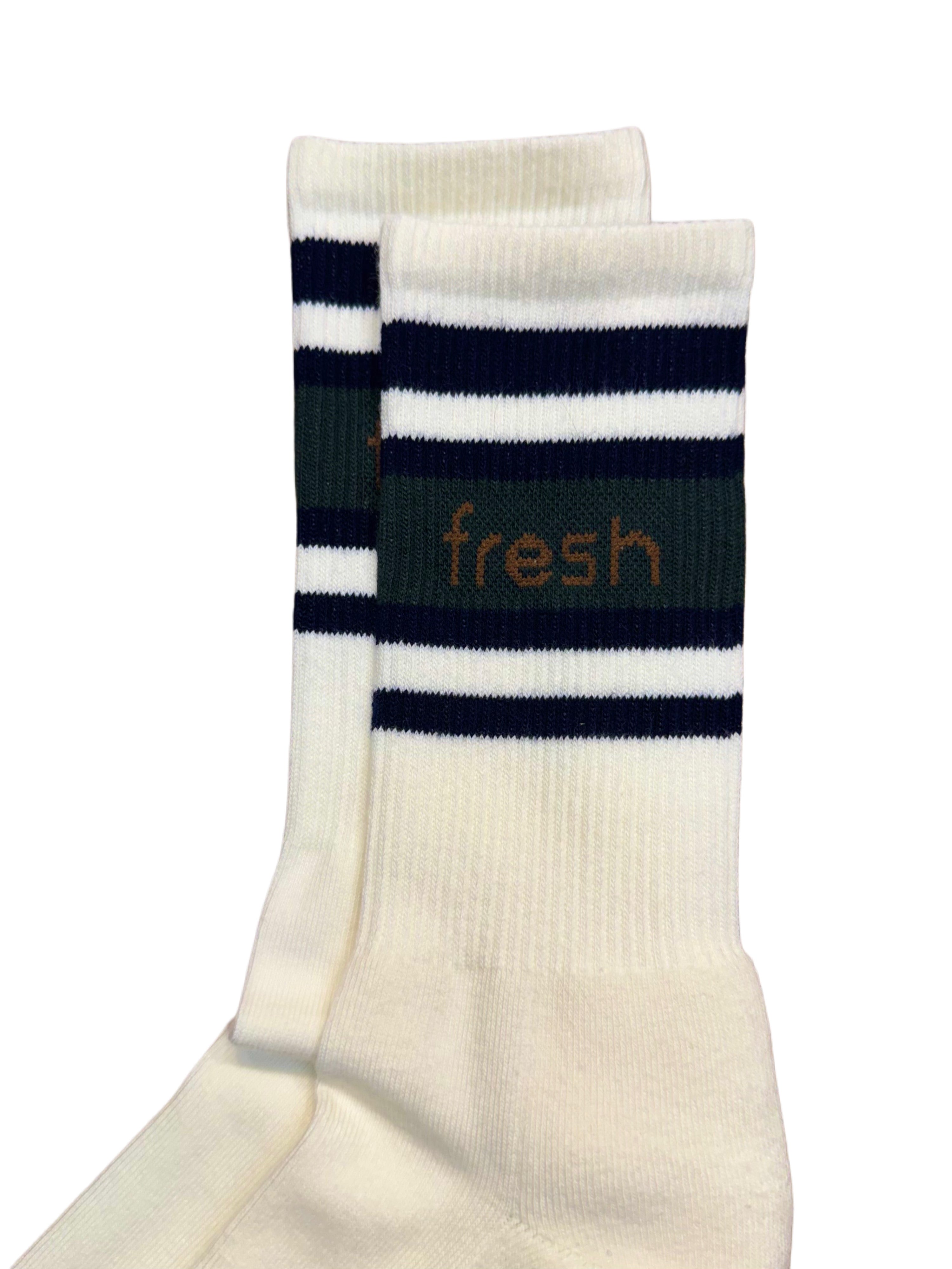FRESH Cardigan Lovers Cotton Mid-Calf Lenght Socks in White Green