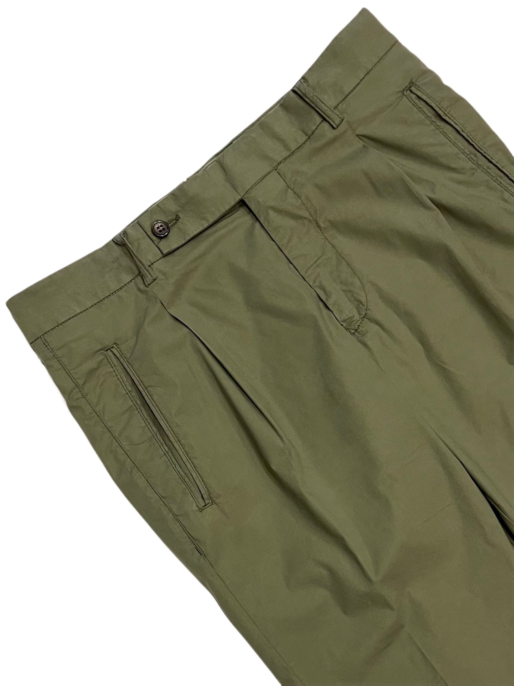 Pantaloni chino plissettati FRESH Nervi in cotone lyocell in verde militare