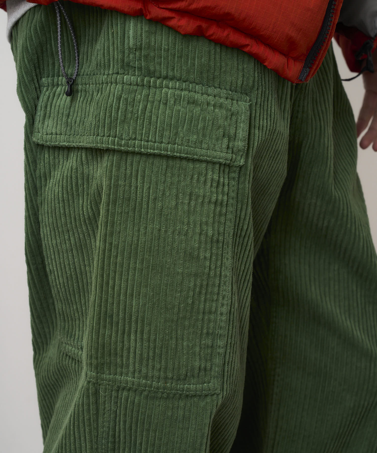GRAMICCI Brockton Big Corduroy Pant Pine Green