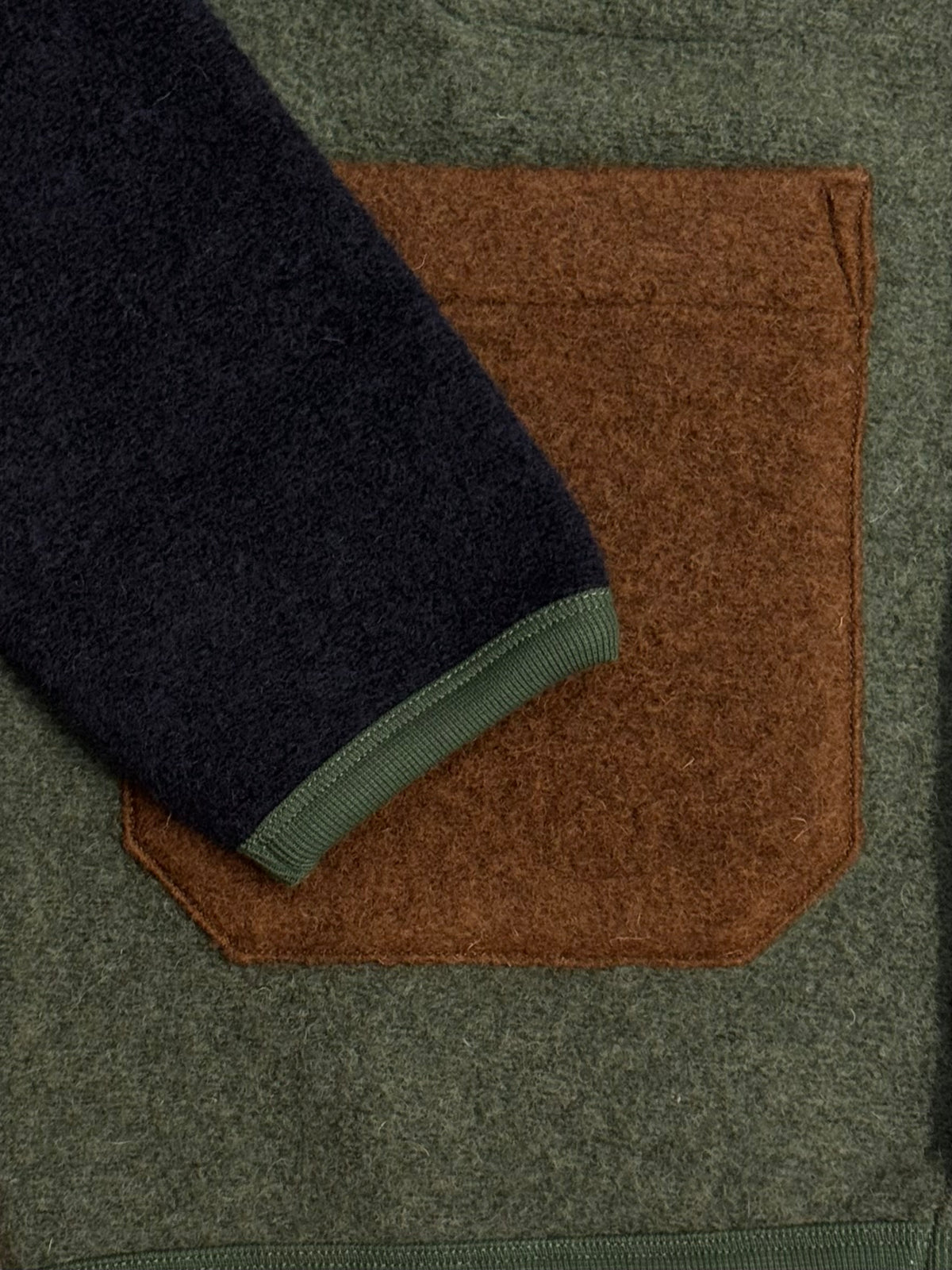UNIVERSAL WORKS x Fresh Cardigan Wool Fleece Olive Cocoa