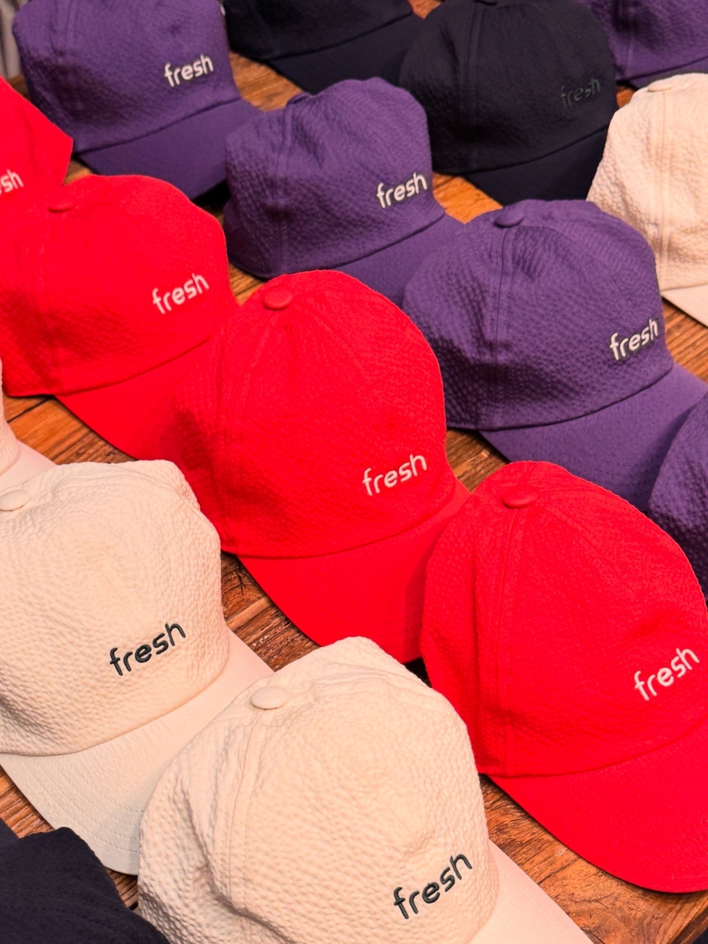 Fresh caps in seersucker