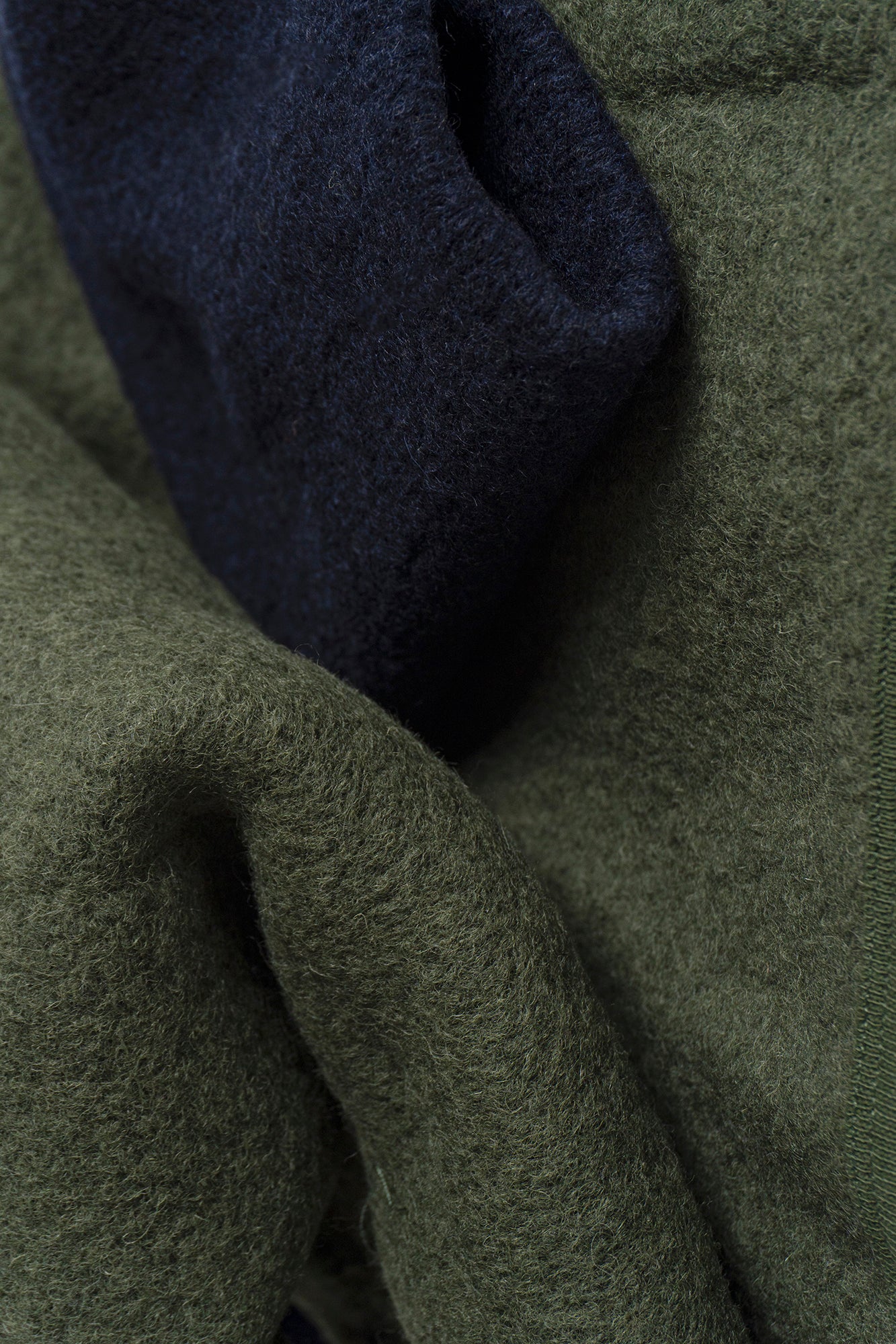 UNIVERSAL WORKS x Fresh Cardigan Wool Fleece Olive Rust