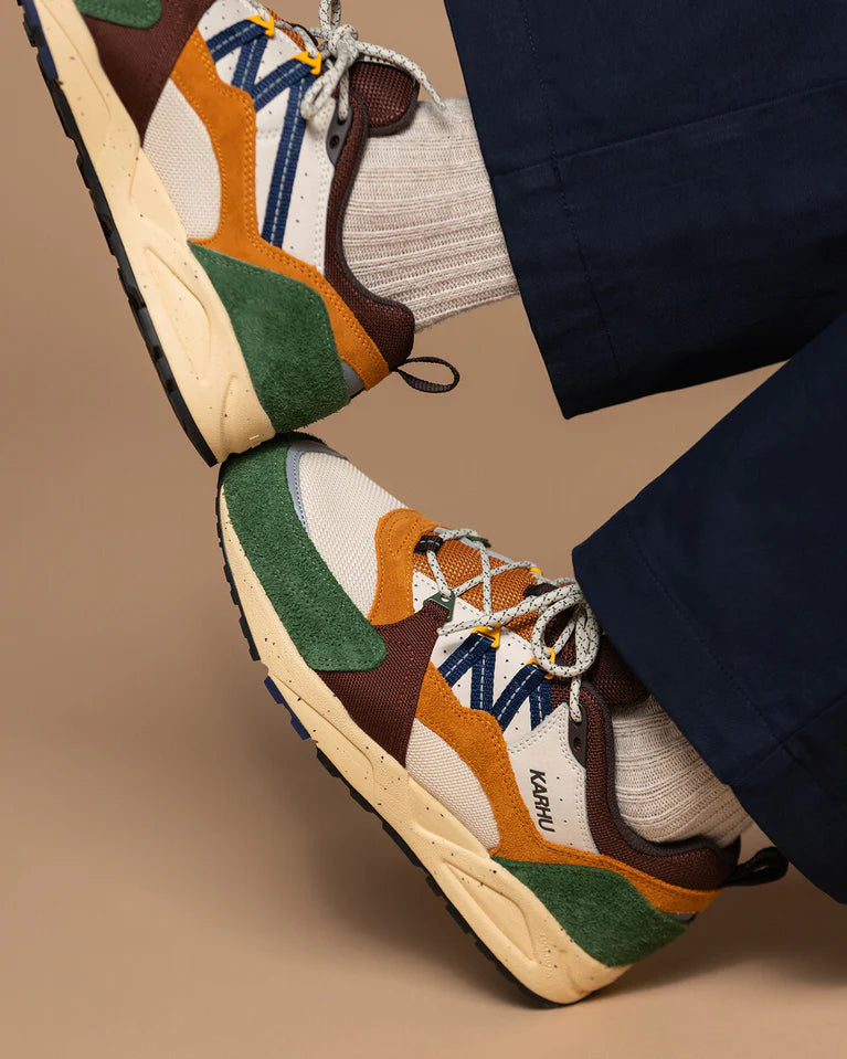 KARHU Fusion 2.0 Douglas Fir Navy Peony