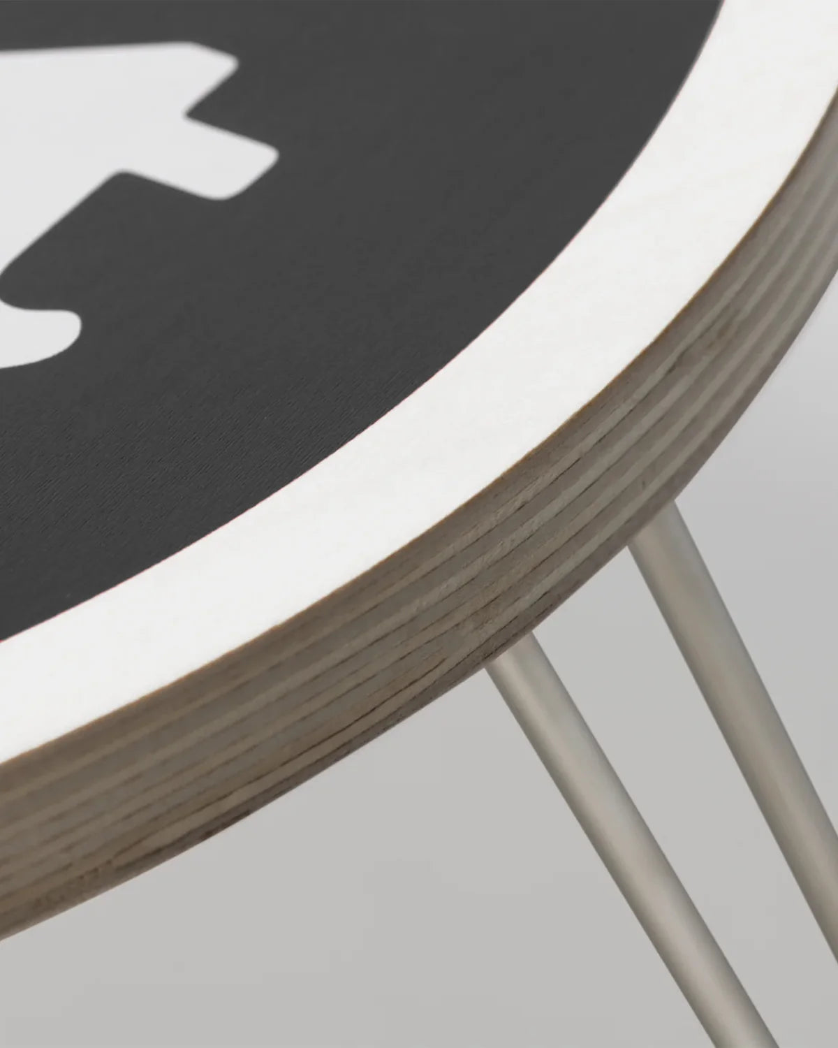 CARHARTT WIP Heart Folding Table Black White