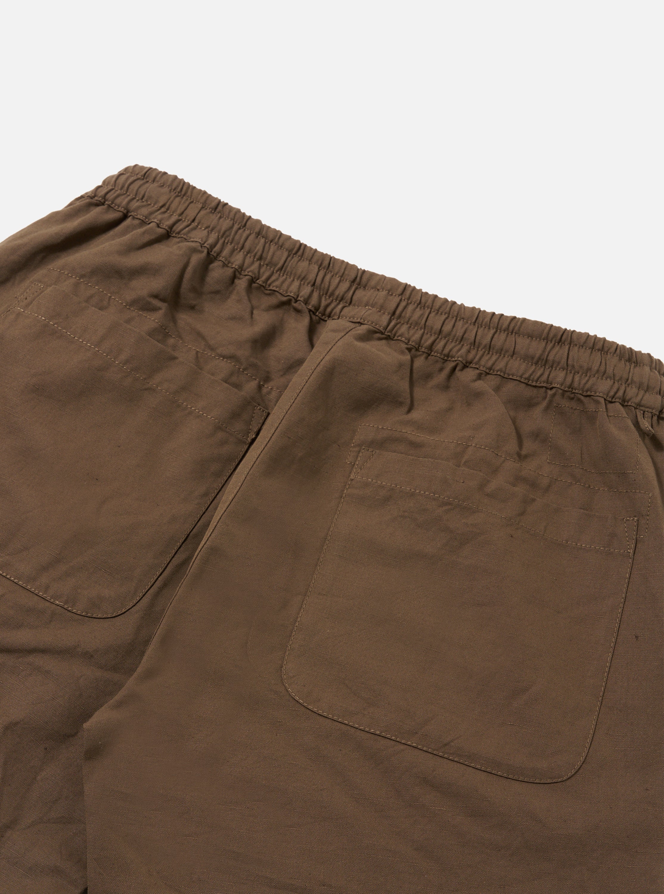 UNIVERSAL WORKS Simple Short in Khaki Linen Slub Weave