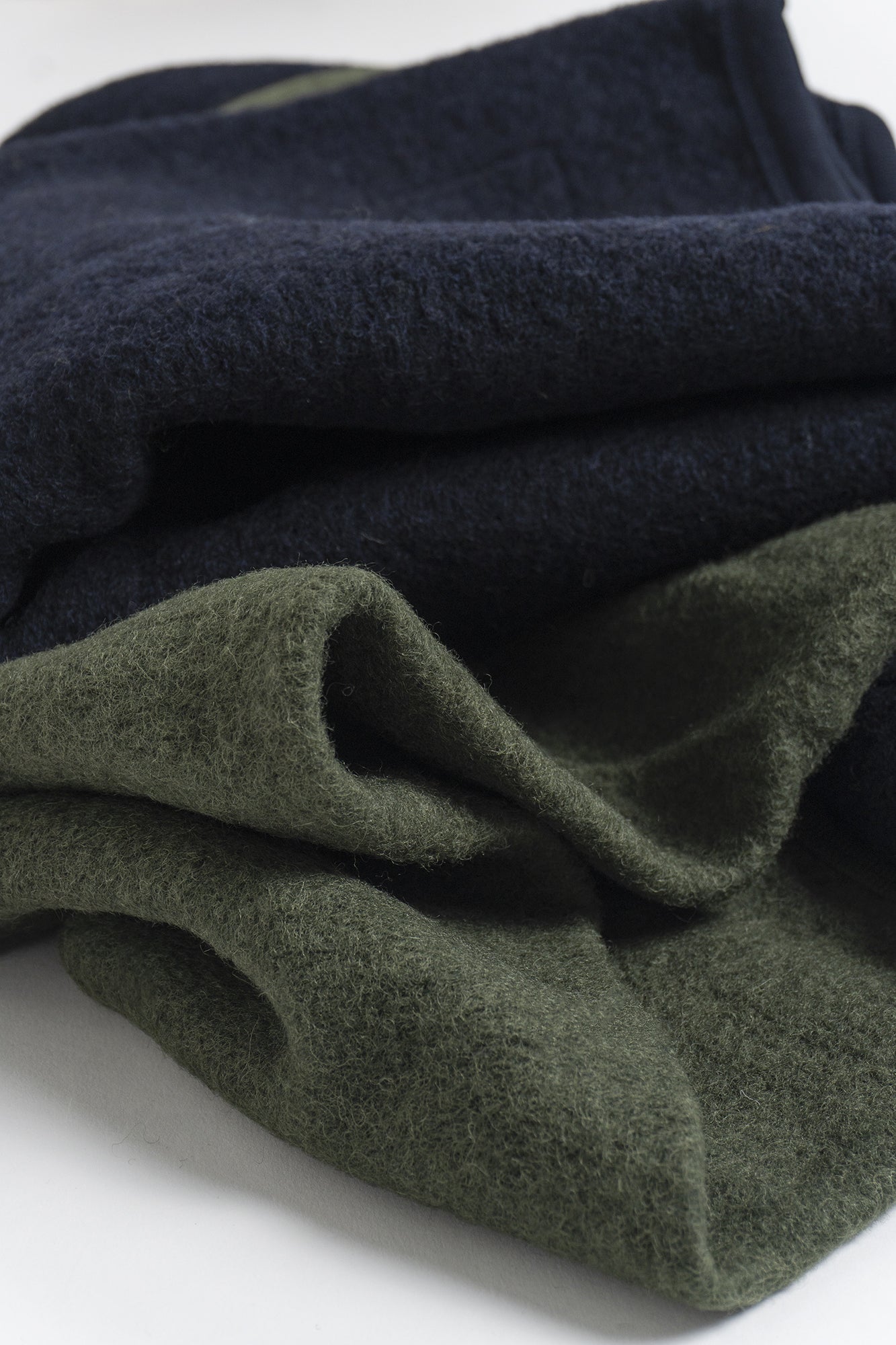 UNIVERSAL WORKS x Fresh Cardigan Wool Fleece Navy Yellow