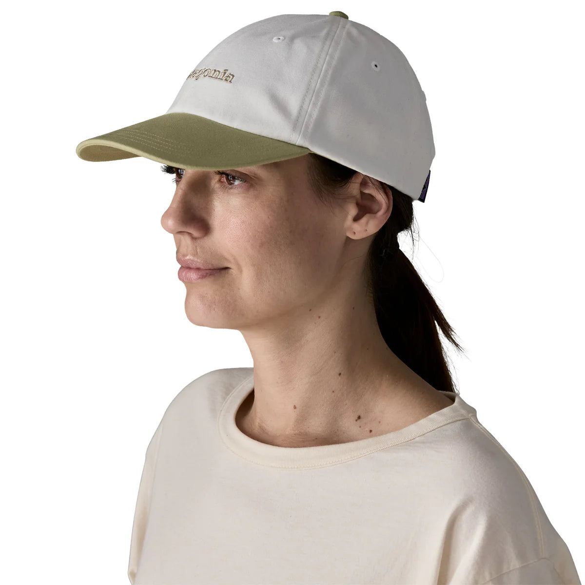 PATAGONIA Fitz Roy Icon Trad Cap Text Logo: Birch White w/Gumtree Green