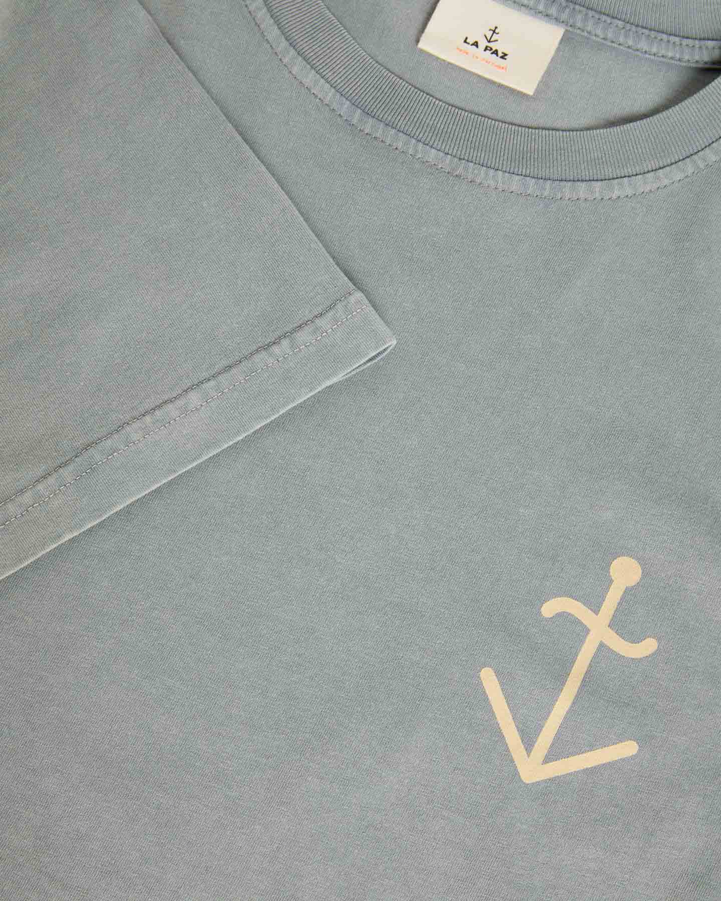 LA PAZ Dantas T-Shirt In Smoked Pearl With Pale Yellow Logo
