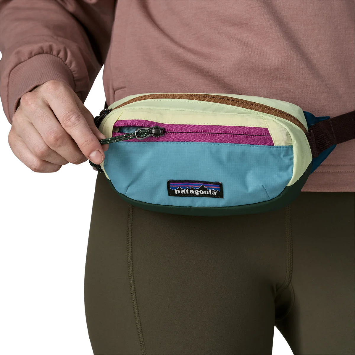 PATAGONIA Terravia Mini Hip Pack 1L Patchwork: Snowmelt Blue