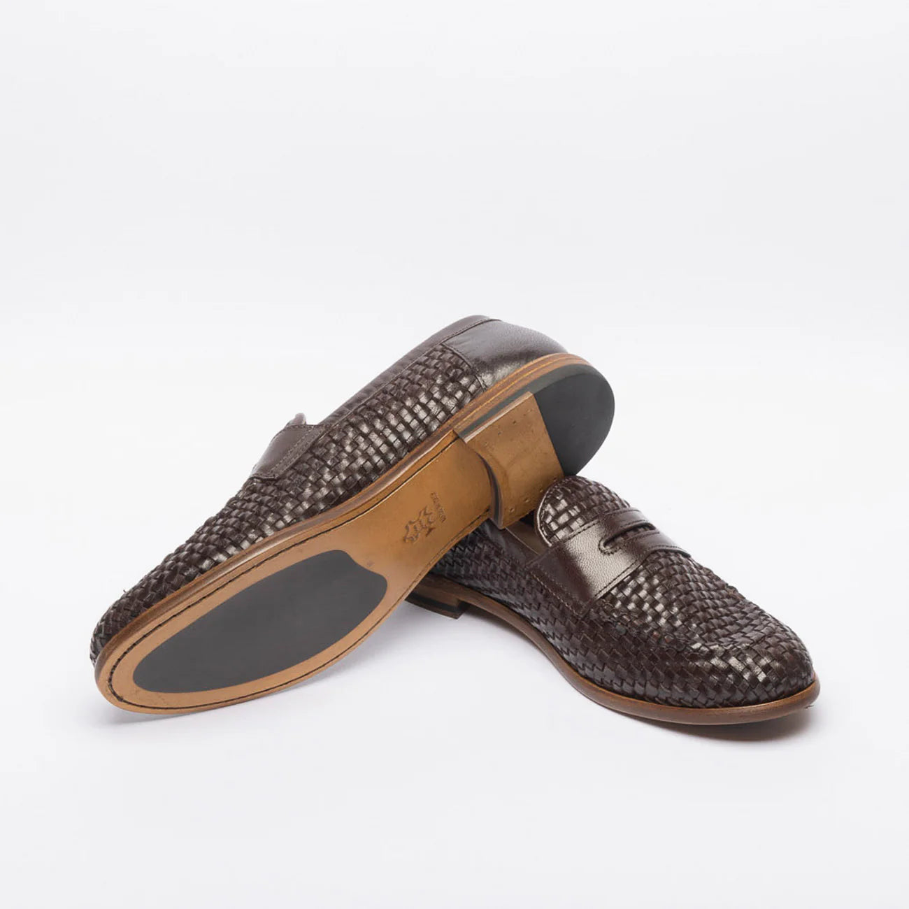 ASTORFLEX Auraflex Woven Loafer in Ebony Brown