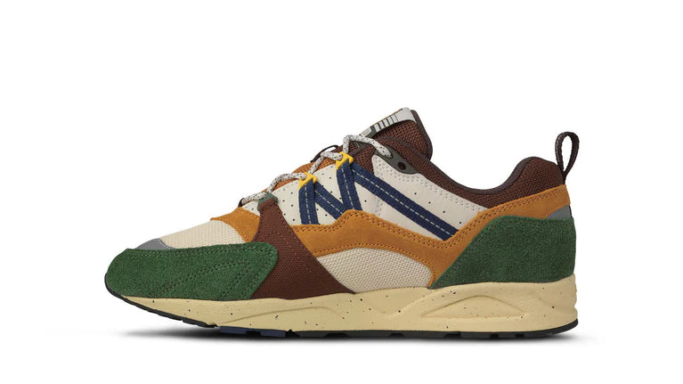 KARHU Fusion 2.0 Douglas Fir Navy Peony