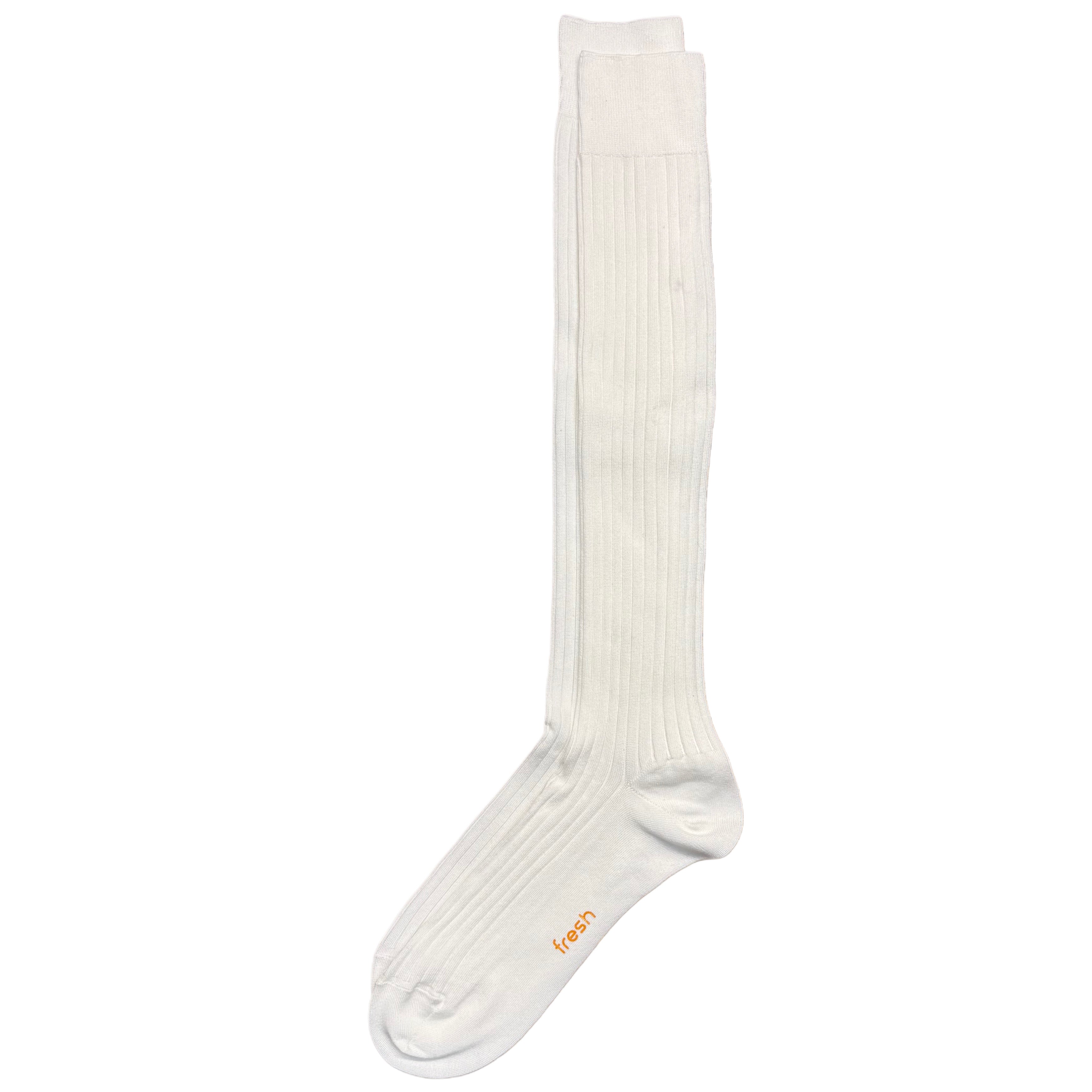 FRESH Cotton Over-the-Calf Lenghth Socks In White