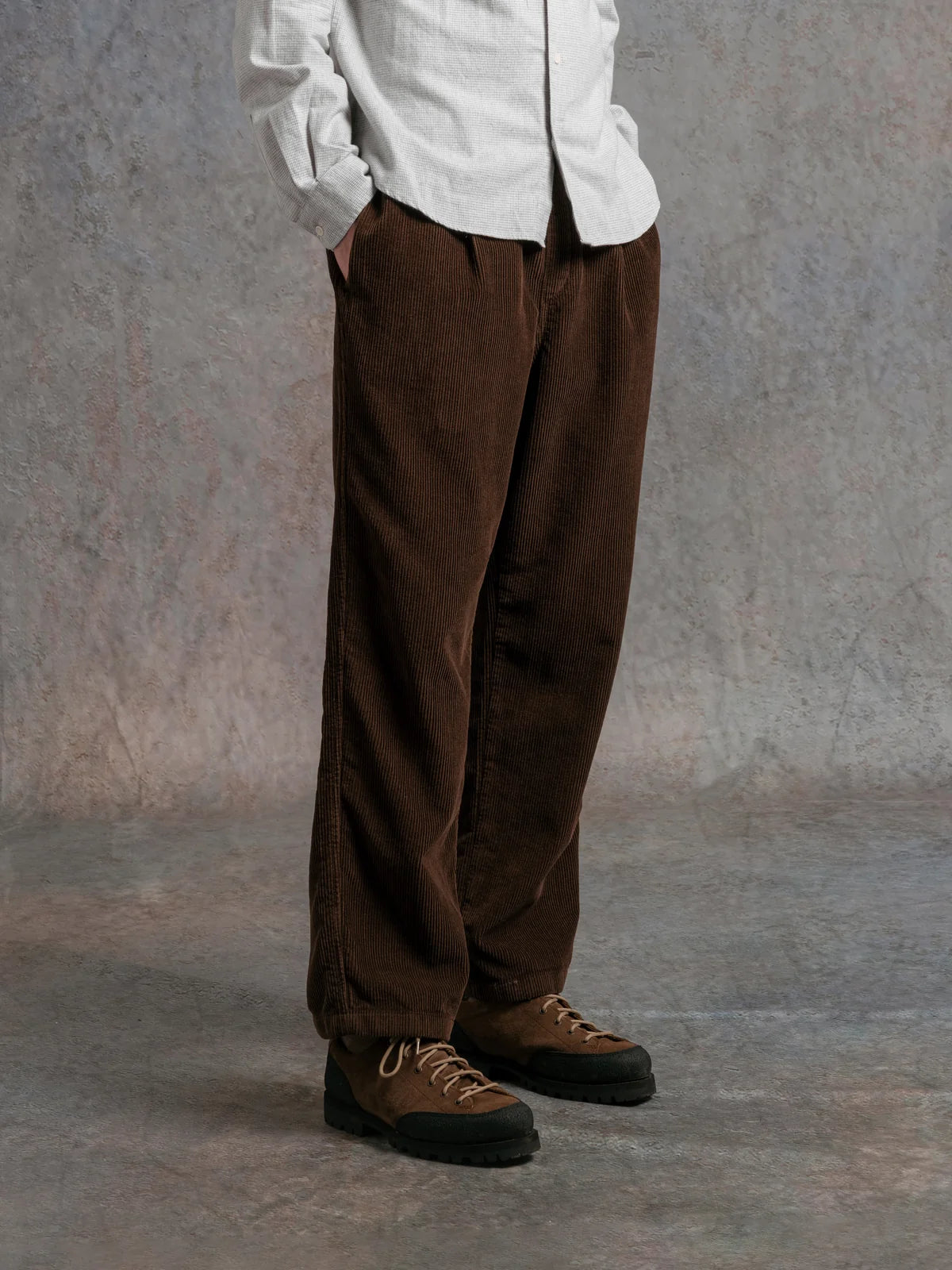 KESTIN Doune Pant in Ink Peat 8-Wale Organic Corduroy