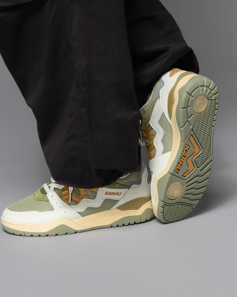 KARHU Fusion XT Icicle Oak Buff