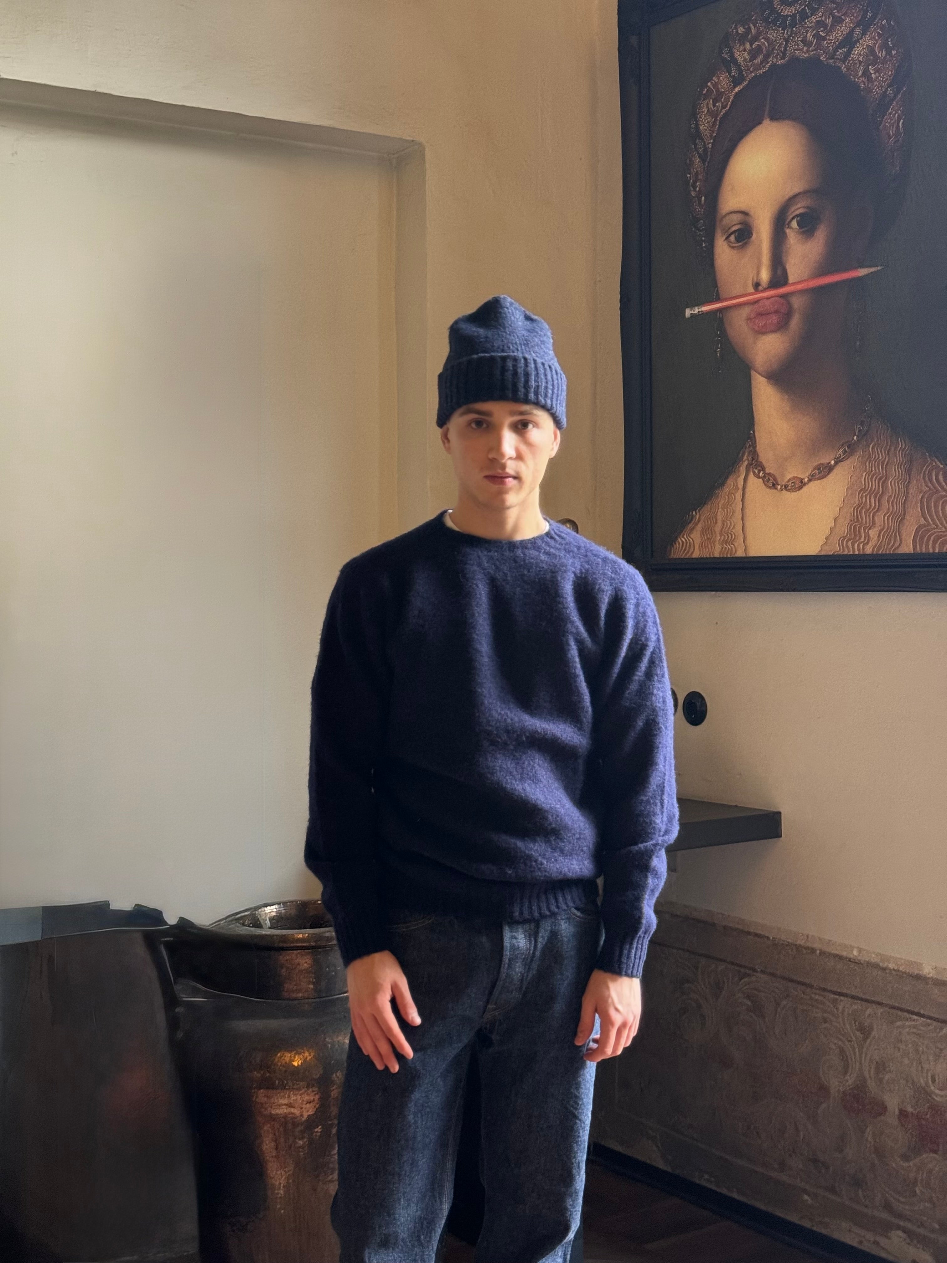 FRESH Sean Shaggy Shetland Wool Jumper In Navy