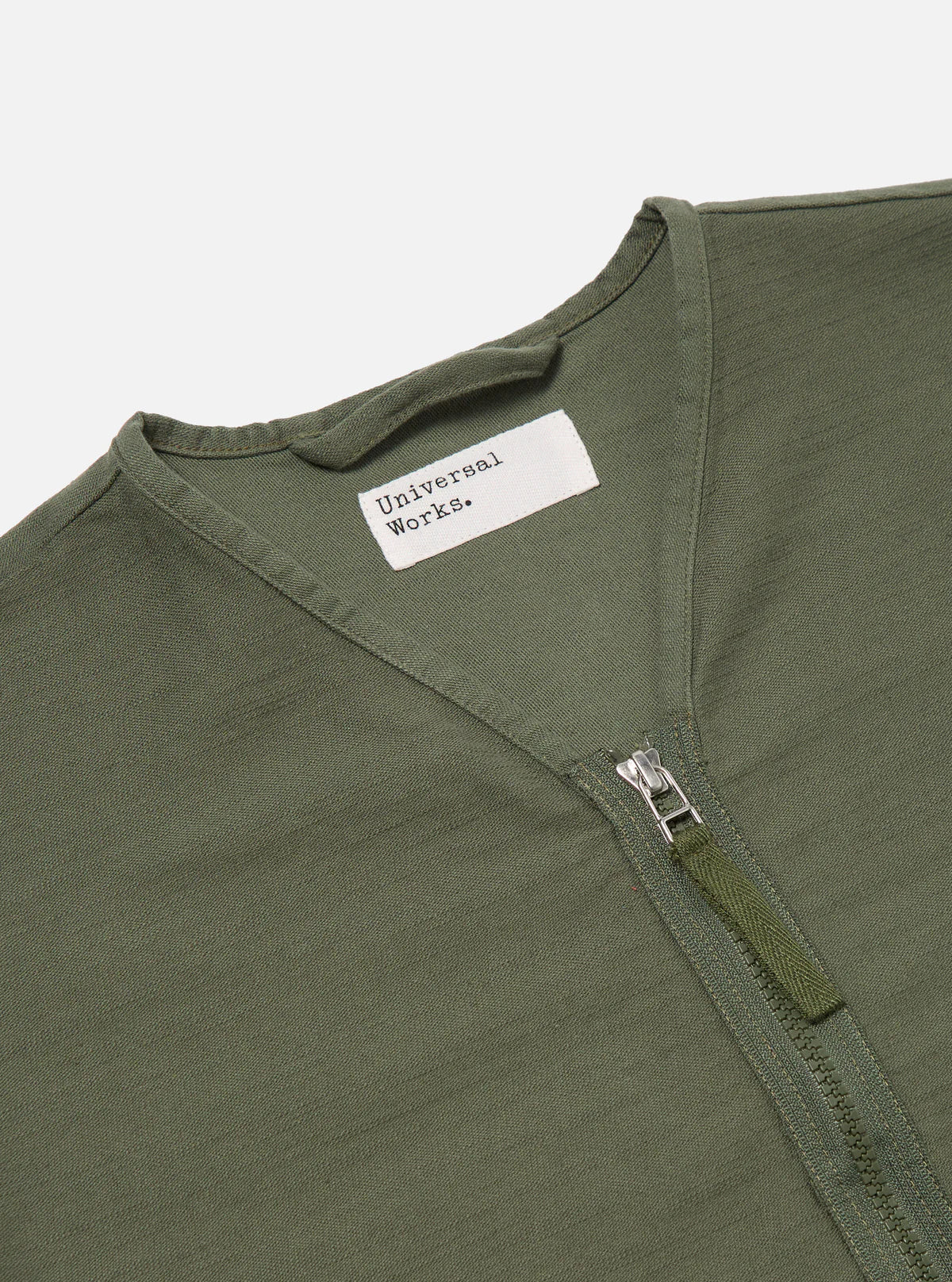 Giacca con zip UNIVERSAL WORKS in raso slub color oliva