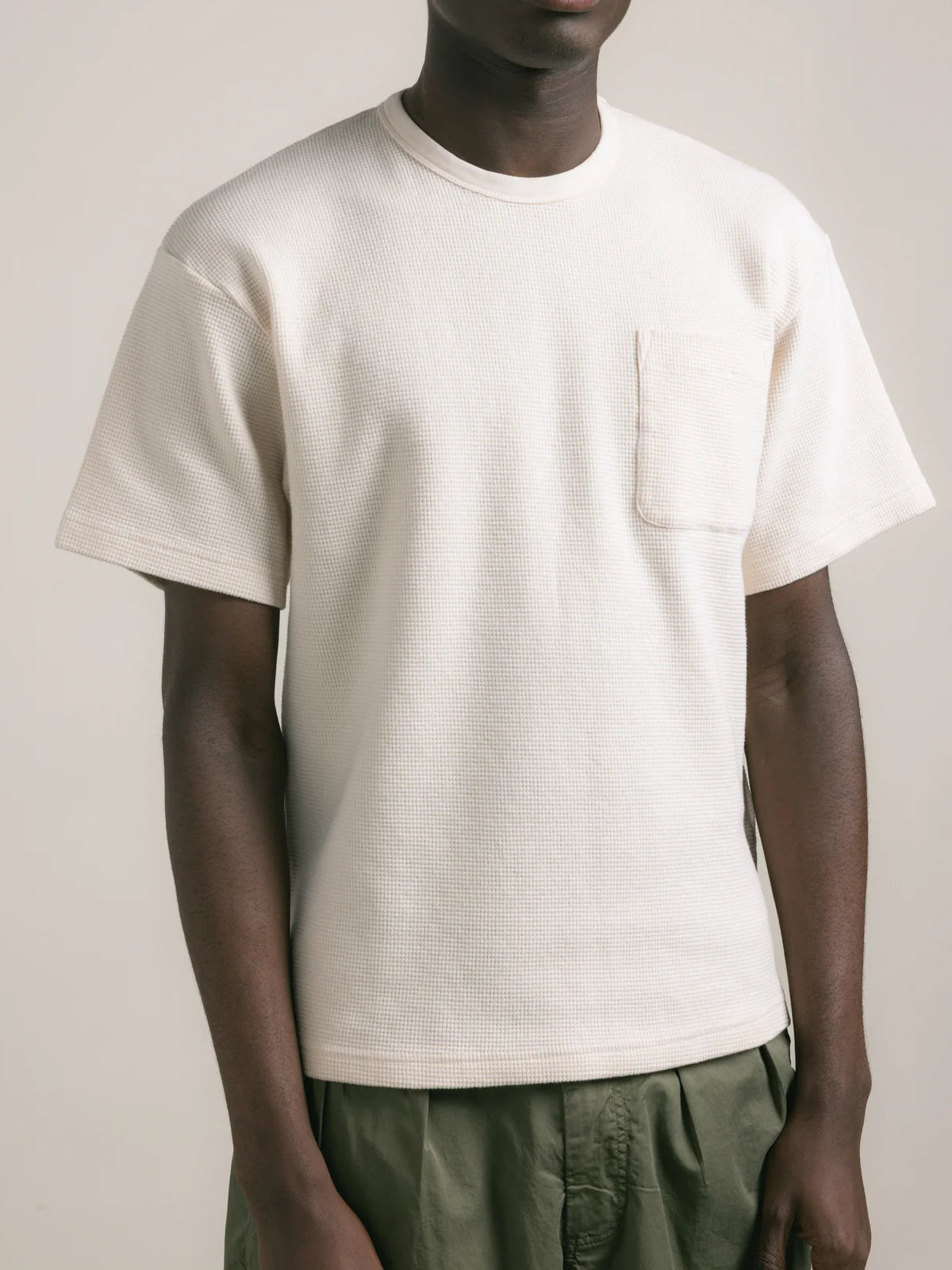 KESTIN T-shirt Fly in Waffle Spazzolato Naturale