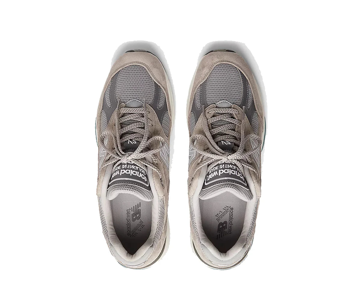 Scarpe NEW BALANCE Made in UK 991v2 in tortora con lega e argento 