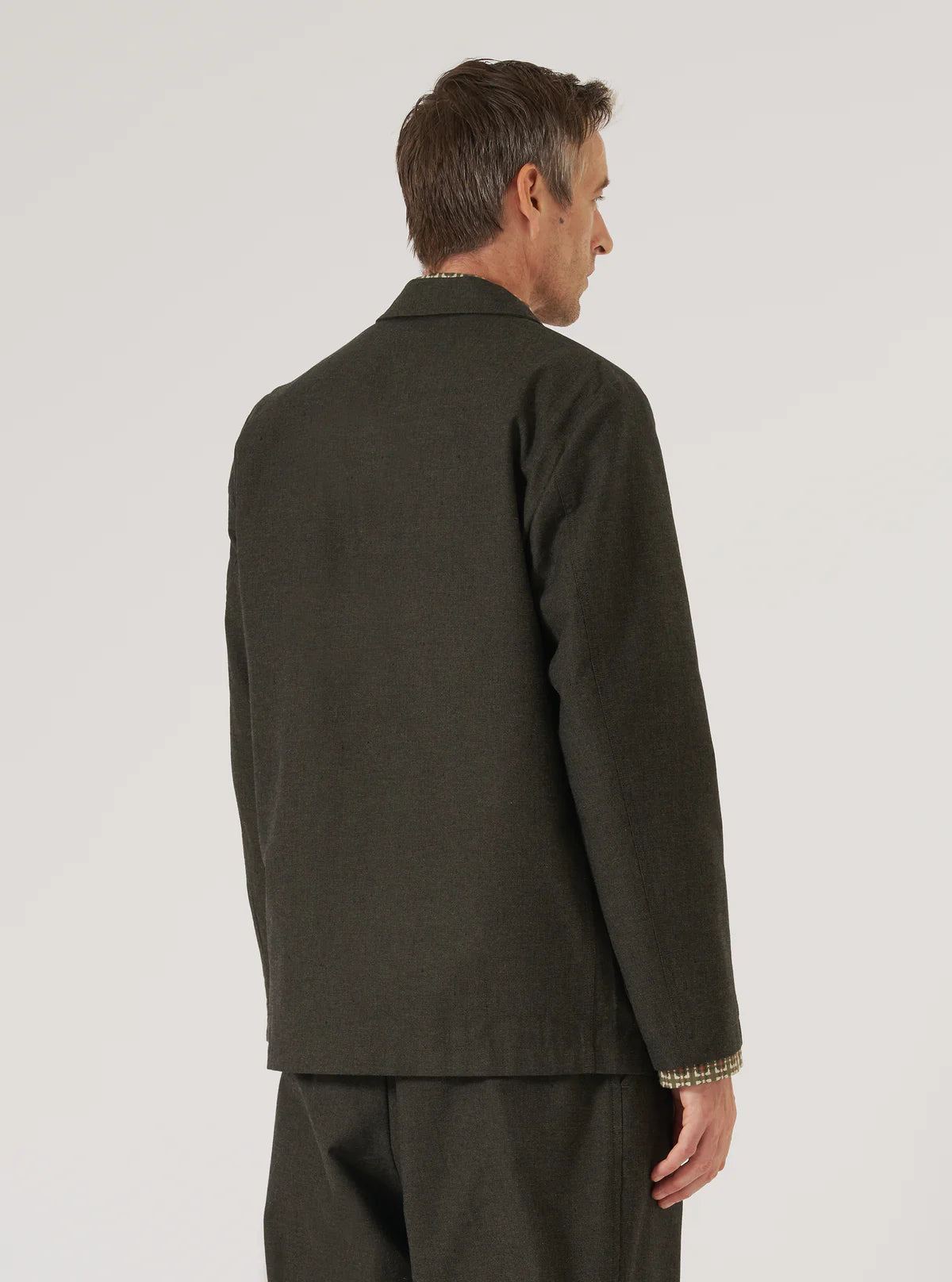 UNIVERSAL WORKS Olive Lucca Suiting Three Button Jacket