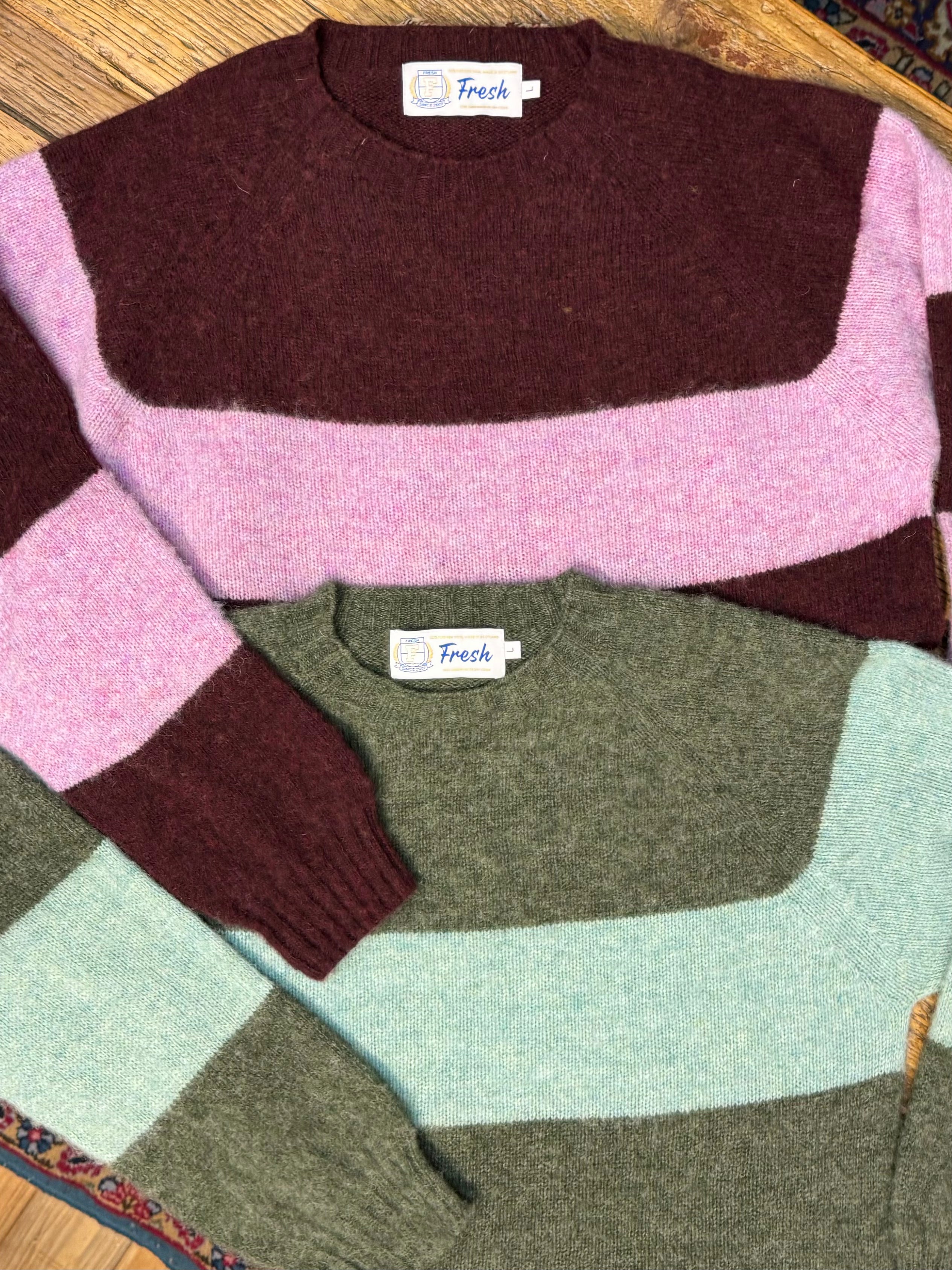 FRESH Sean Scottish Shaggy Wool Jumper In Colour Block Spruce Fauna