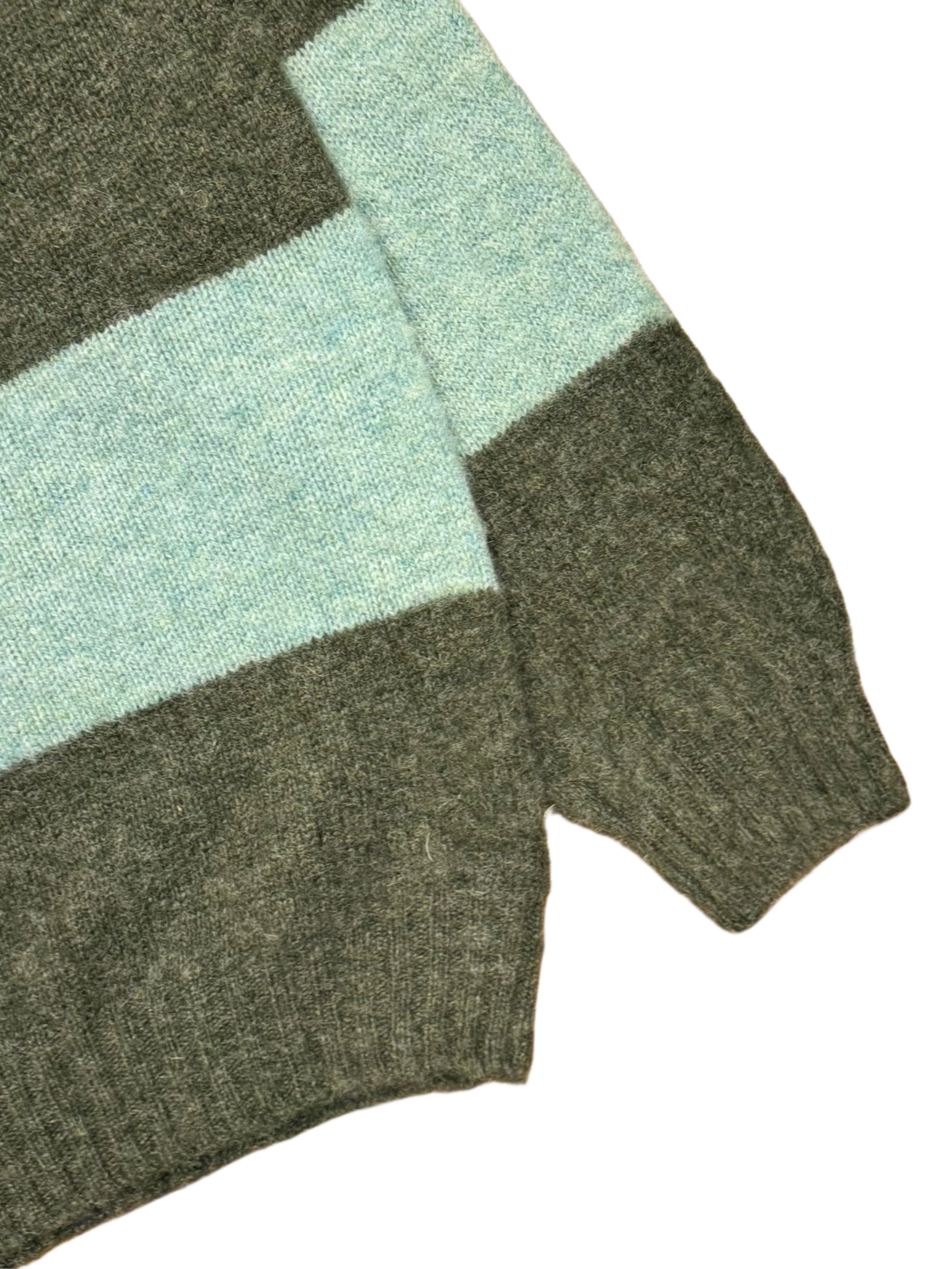 FRESH Sean Scottish Shaggy Wool Jumper In Colour Block Spruce Fauna