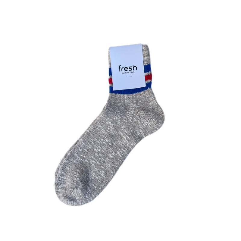 FRESH College Low-Calf Lenght Socks in Sand Blue Red